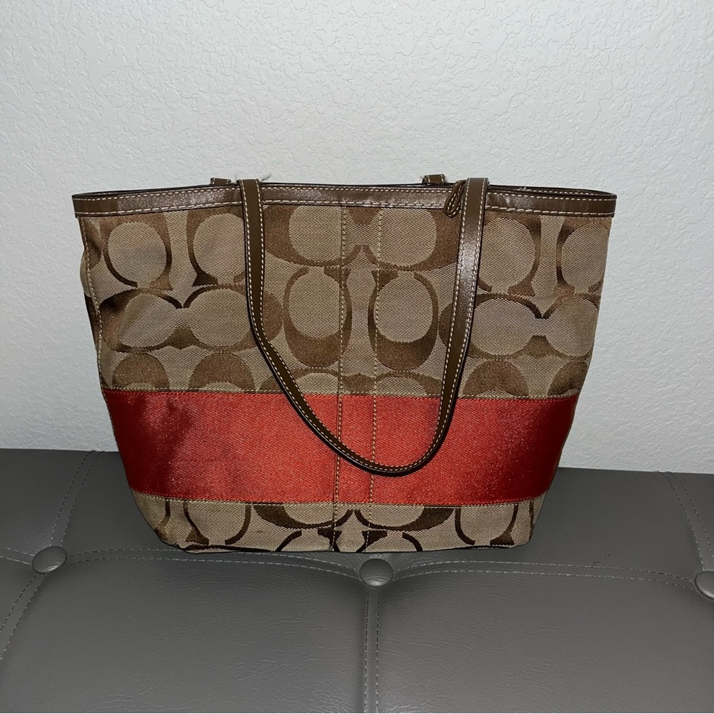 Coach Brown and Red Classic Tote Bag - Picture 3 of 6